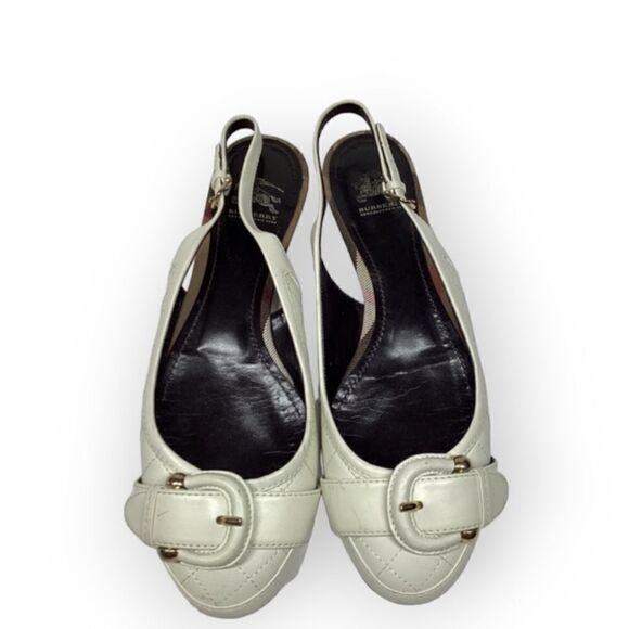 Burberry Beige Quilted Buckle Slingback Flats Women’s EU 40.5 – Adjustable Strap - Picture 1 of 17